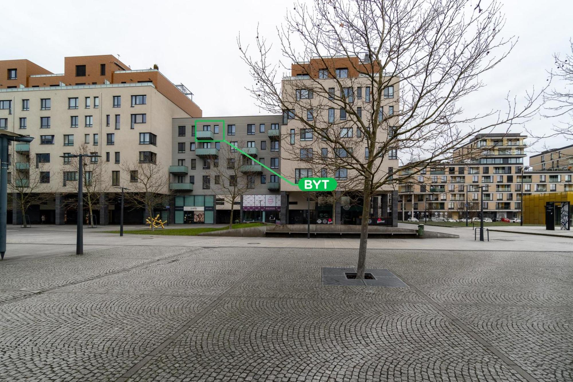 Bnb New Beautiful Apartment In The Center Of Ostrava With Option Garage Parking Extérieur photo