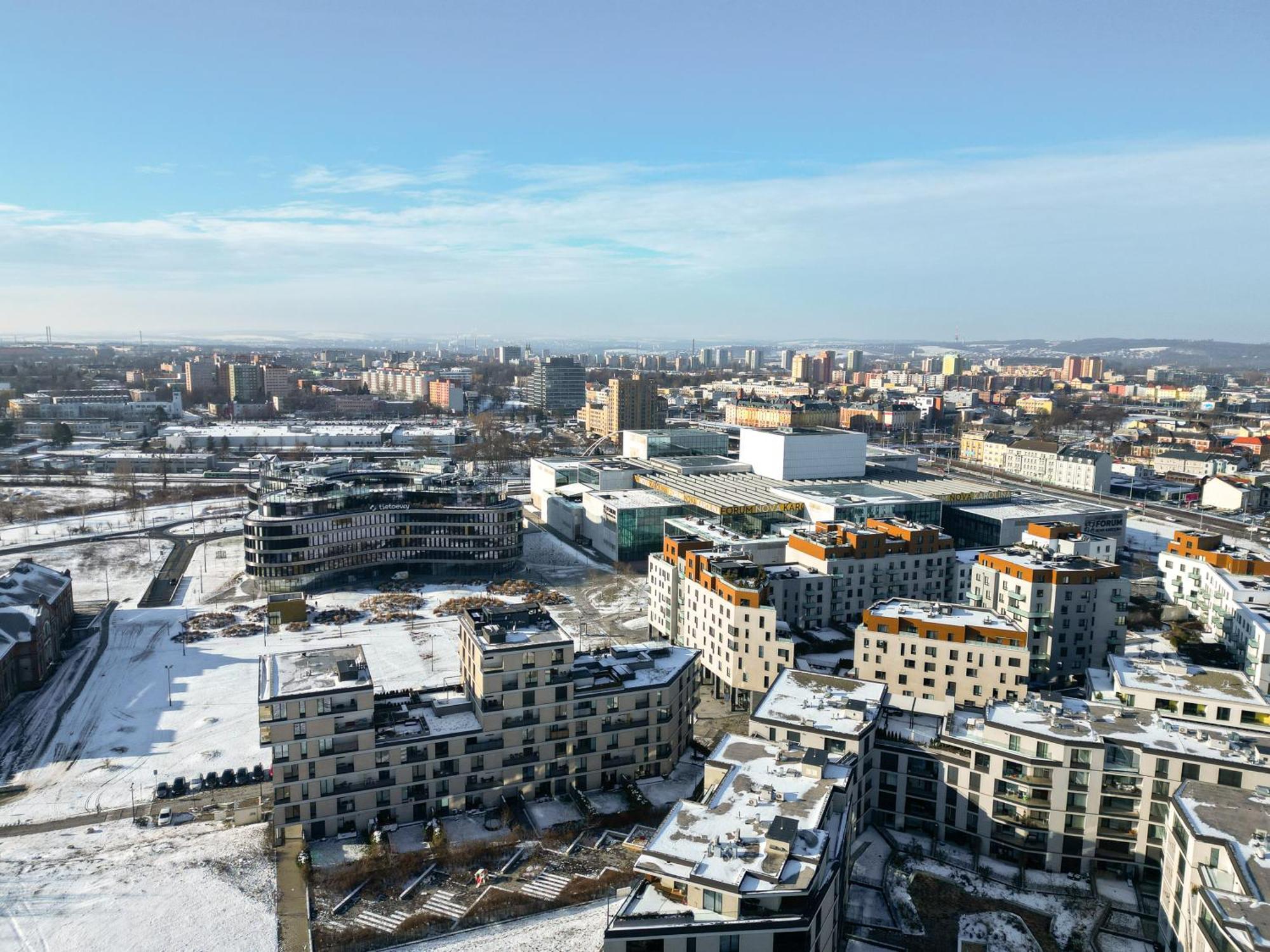Bnb New Beautiful Apartment In The Center Of Ostrava With Option Garage Parking Extérieur photo