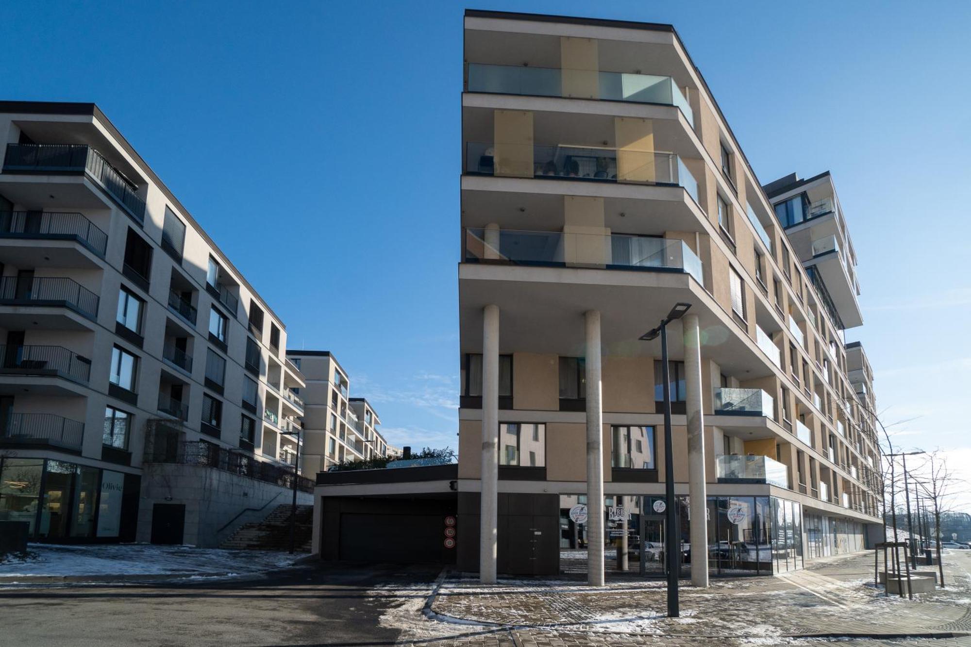 Bnb New Beautiful Apartment In The Center Of Ostrava With Option Garage Parking Extérieur photo
