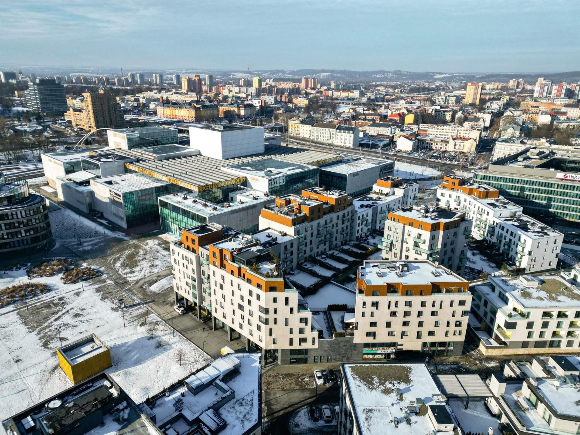 Bnb New Beautiful Apartment In The Center Of Ostrava With Option Garage Parking Extérieur photo
