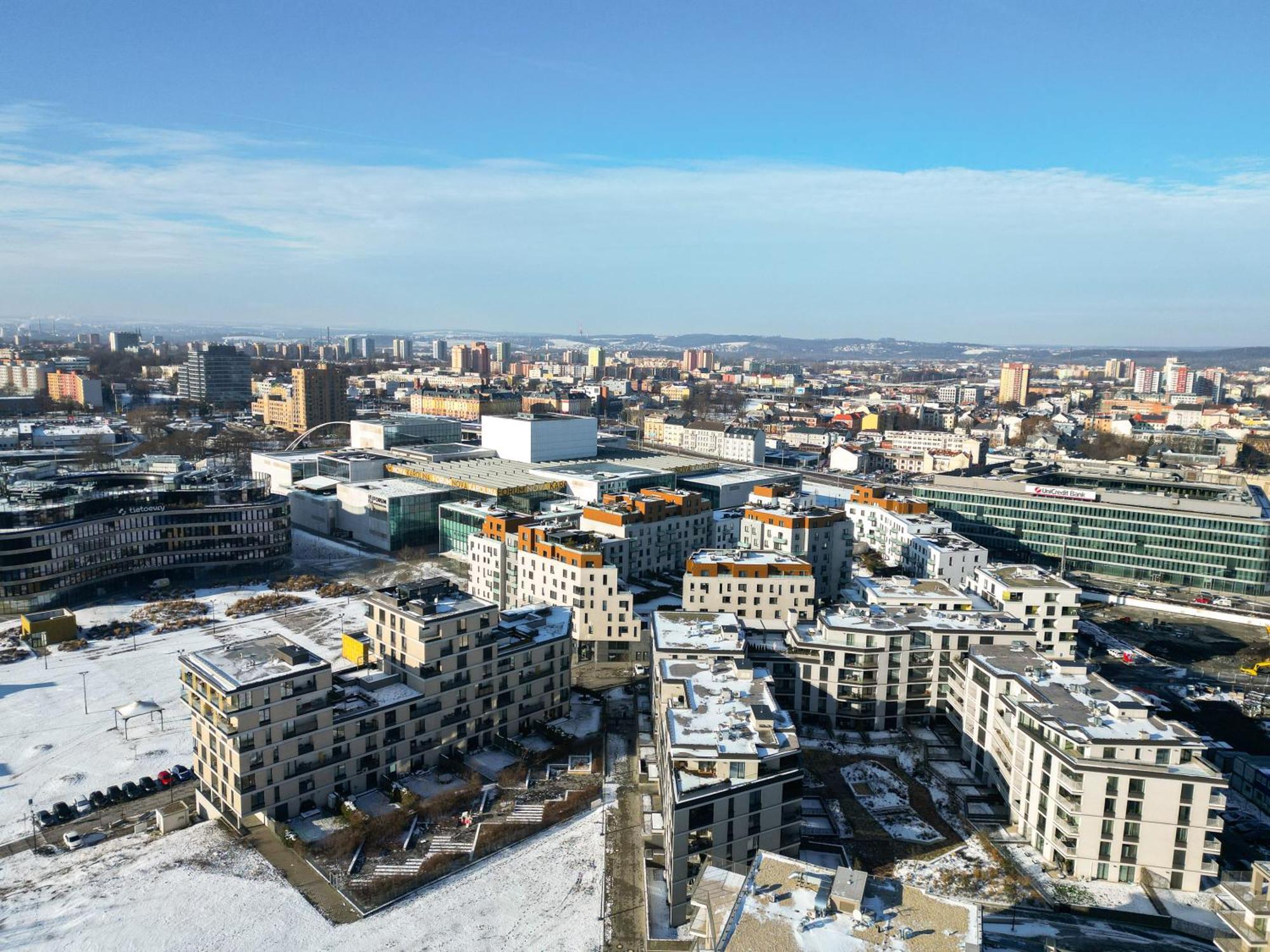 Bnb New Beautiful Apartment In The Center Of Ostrava With Option Garage Parking Extérieur photo