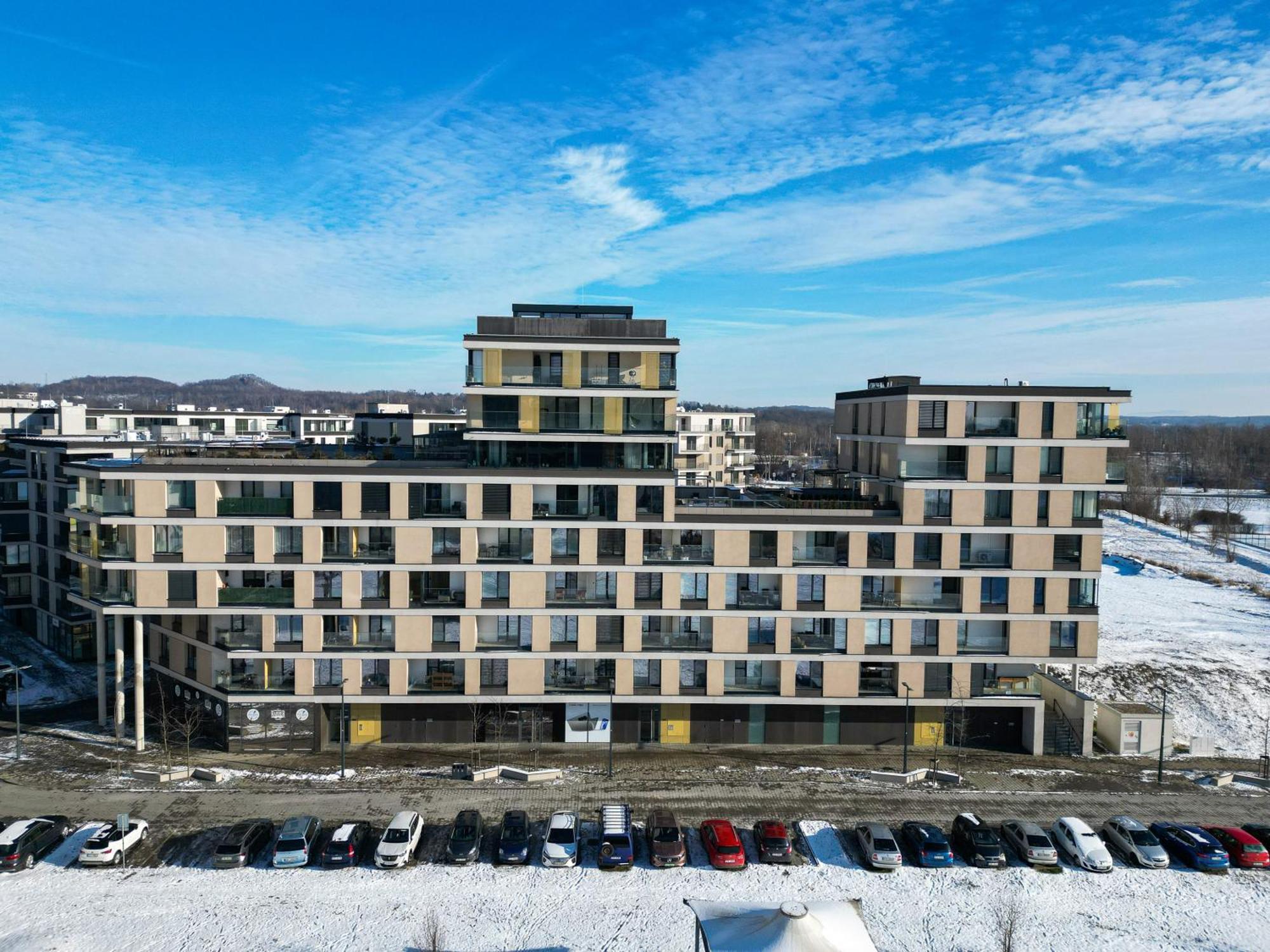 Bnb New Beautiful Apartment In The Center Of Ostrava With Option Garage Parking Extérieur photo