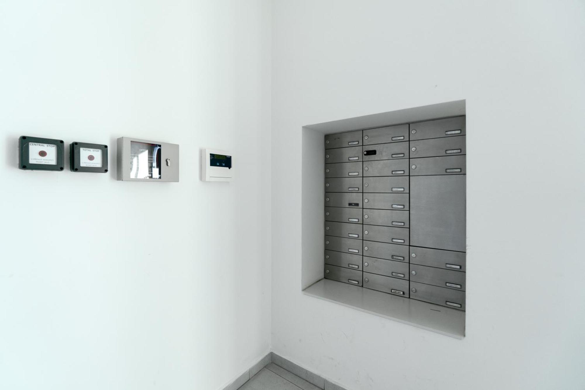 Bnb New Beautiful Apartment In The Center Of Ostrava With Option Garage Parking Extérieur photo